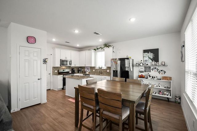 7327 Madison Commons Lane, Houston, TX 77075