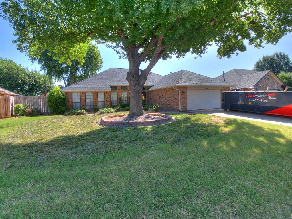 9945 Sudbury Road, Yukon, OK 73099