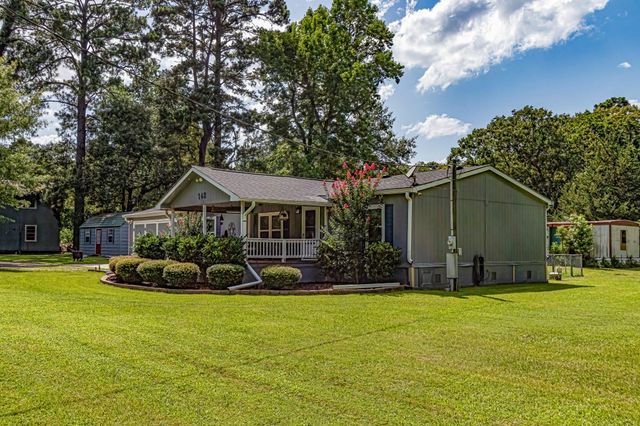 142 Hounds Chase Drive, Trinity, TX 75862