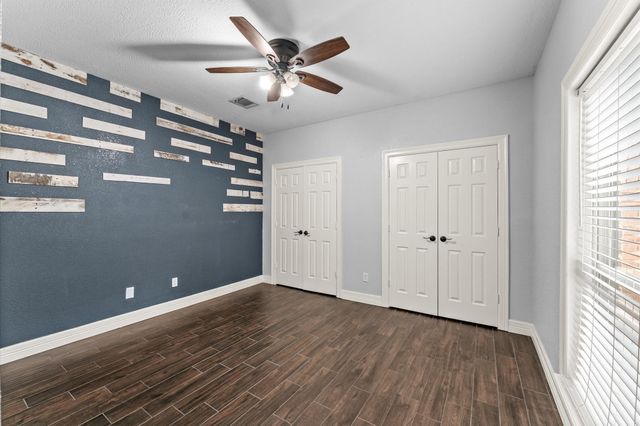 11611 Aspenway Drive, Houston, TX 77070