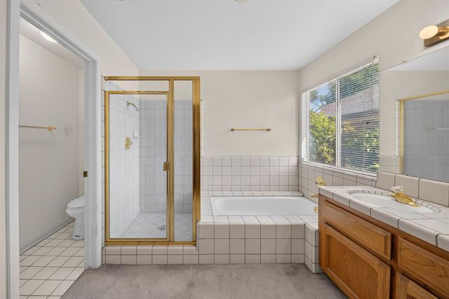 1437 E Goshen Avenue, Fresno, CA 93720