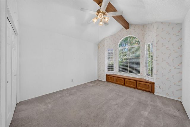 1437 E Goshen Avenue, Fresno, CA 93720