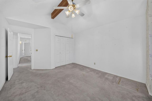 1437 E Goshen Avenue, Fresno, CA 93720