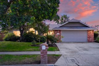 1437 E Goshen Avenue, Fresno, CA 93720