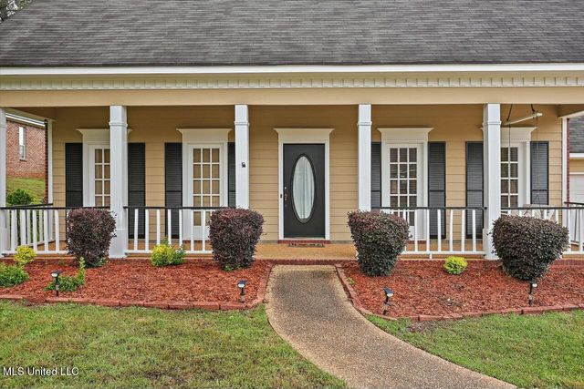 102 Parkview Lane, Brandon, MS 39047