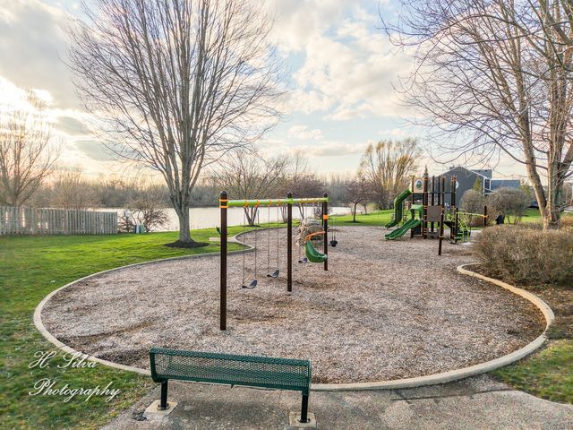 3776 Sonoma Circle, Lake In The Hills, IL 60156