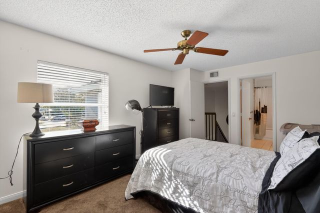 3325 SW Sunset Trace Circle, Palm City, FL 34990