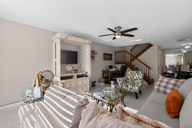 3325 SW Sunset Trace Circle, Palm City, FL 34990