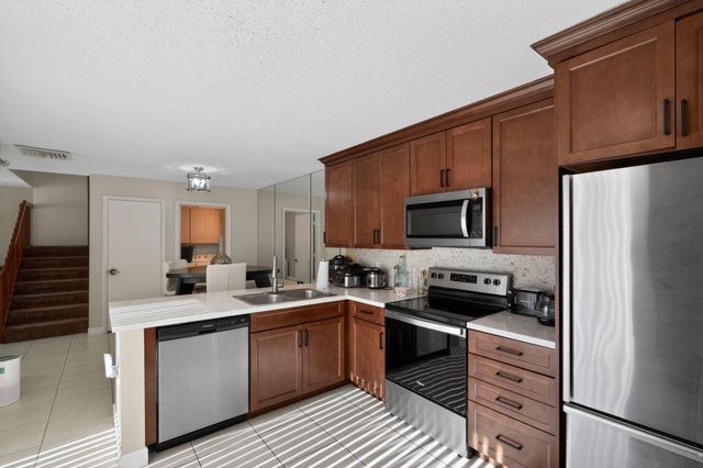 3325 SW Sunset Trace Circle, Palm City, FL 34990