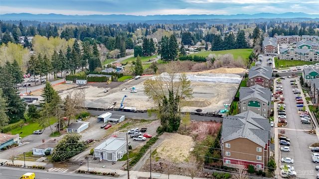 1725 Meridian Avenue E, Edgewood, WA 98371