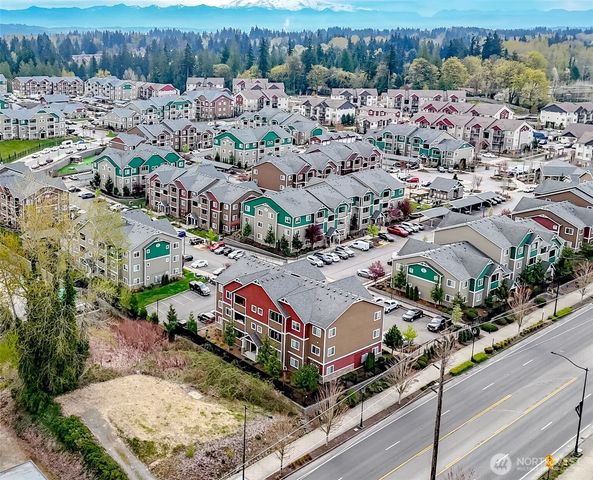 1725 Meridian Avenue E, Edgewood, WA 98371