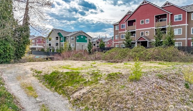 1725 Meridian Avenue E, Edgewood, WA 98371