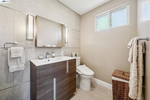 2485 Medallion Dr, Union City, CA 94587