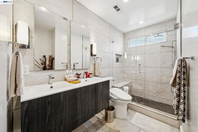 2485 Medallion Dr, Union City, CA 94587