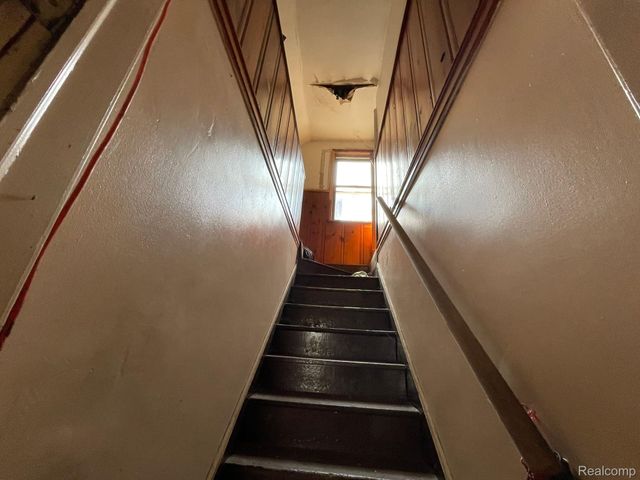 14702 CEDARGROVE Street, Detroit, MI 48205