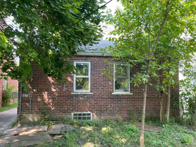 14702 CEDARGROVE Street, Detroit, MI 48205