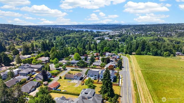 17840 86th Avenue NE, Bothell, WA 98011