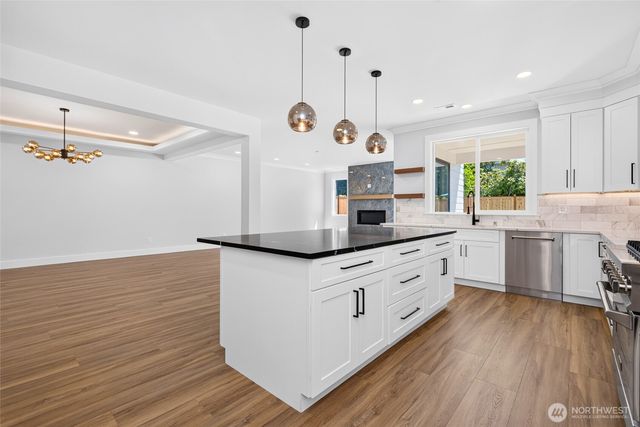 17840 86th Avenue NE, Bothell, WA 98011