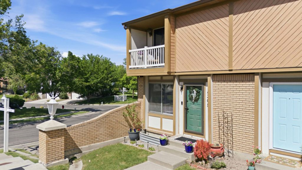 Image 31 of property listing at 4305 S HAVERFORD CT, Taylorsville, UT 84123