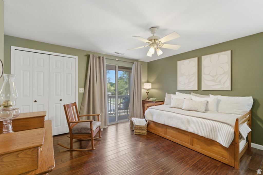 Image 5 of property listing at 4305 S HAVERFORD CT, Taylorsville, UT 84123