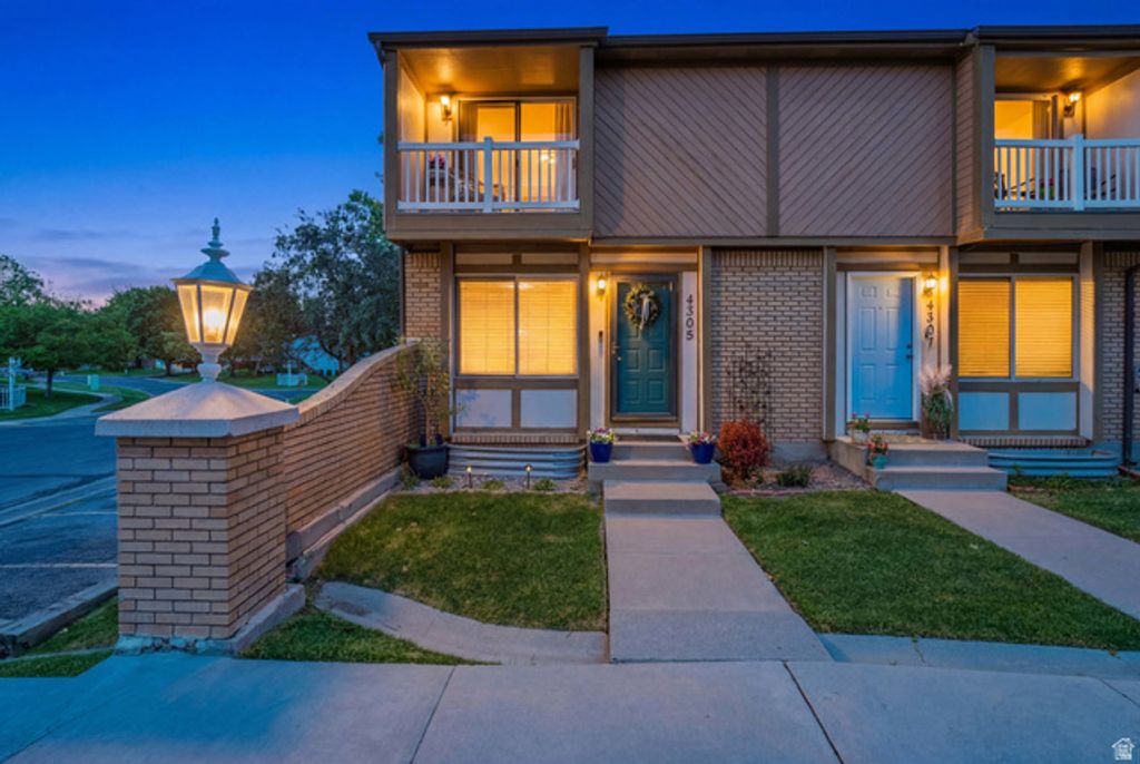 Image 6 of property listing at 4305 S HAVERFORD CT, Taylorsville, UT 84123
