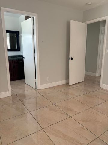 1831 EAST Court, Lake Clarke Shores, FL 33406