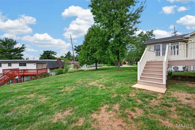 3220 Mehl Crossing Court, Mehlville, MO 63129