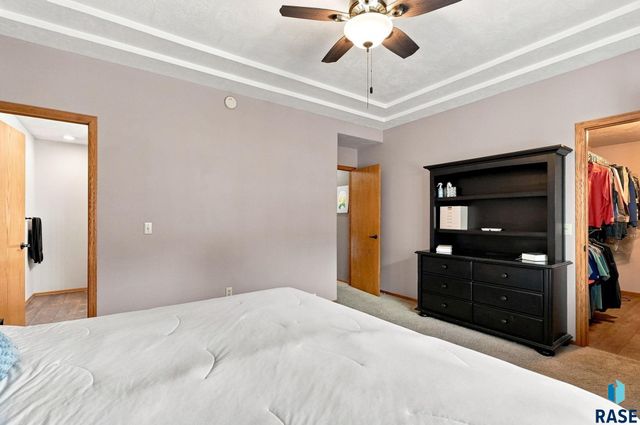 6216 S Mogen Ave Avenue, Sioux Falls, SD 57108