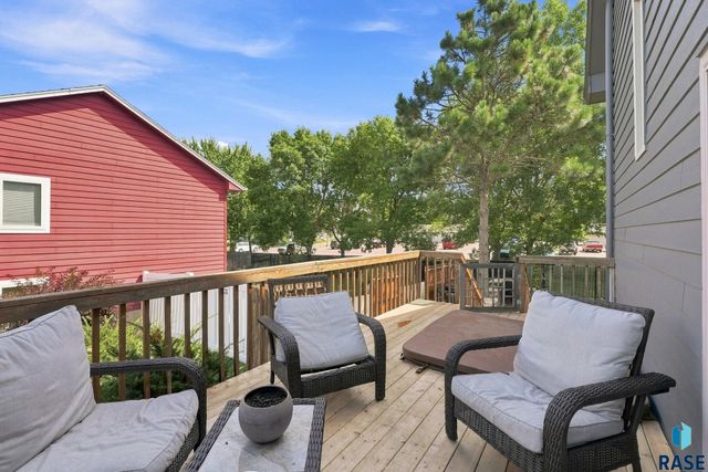 6216 S Mogen Ave Avenue, Sioux Falls, SD 57108