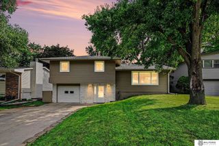 9127 Spaulding Street, Omaha, NE 68134
