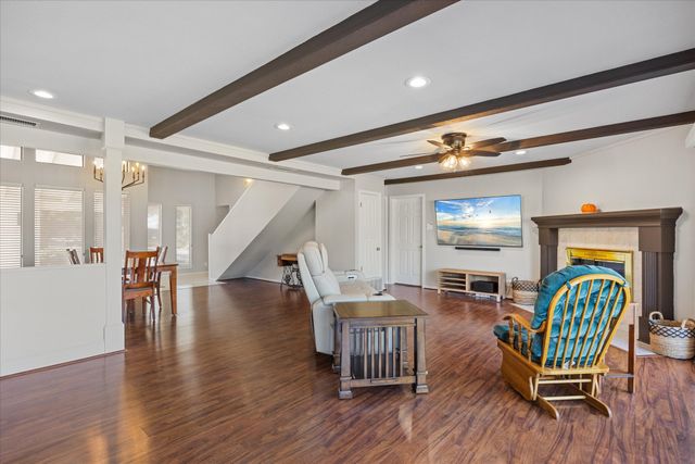 6106 Fairview Court, Granbury, TX 76049