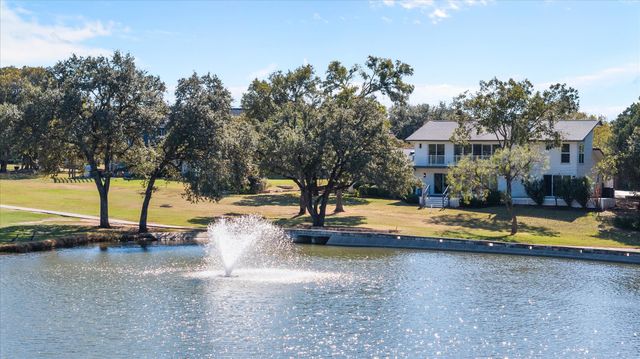 6106 Fairview Court, Granbury, TX 76049