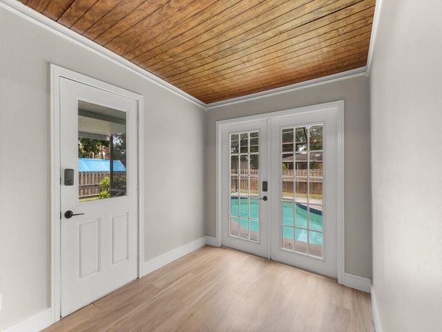 5612 Deleon Avenue, Fort Pierce, FL 34951