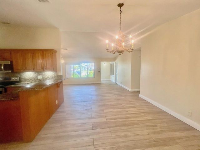 861 SW 55th Way, Margate, FL 33068