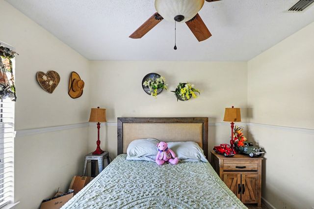 1784 Merritt St, Old Hickory, TN 37138