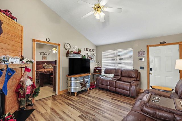 1784 Merritt St, Old Hickory, TN 37138