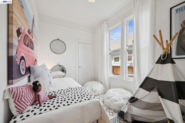 758 ALCATRAZ AVENUE, Oakland, CA 94609