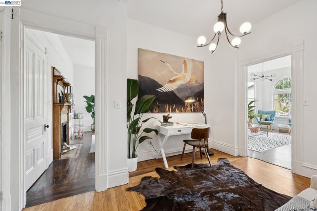 758 ALCATRAZ AVENUE, Oakland, CA 94609