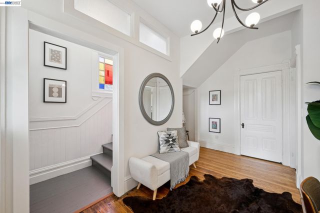 758 ALCATRAZ AVENUE, Oakland, CA 94609