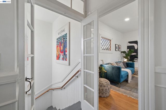 758 ALCATRAZ AVENUE, Oakland, CA 94609