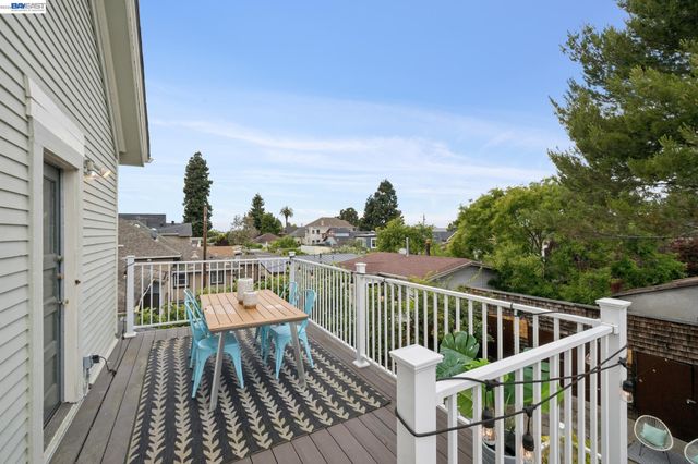 758 ALCATRAZ AVENUE, Oakland, CA 94609