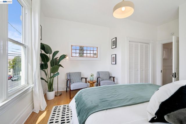 758 ALCATRAZ AVENUE, Oakland, CA 94609