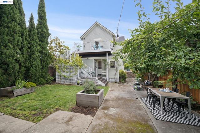 758 ALCATRAZ AVENUE, Oakland, CA 94609