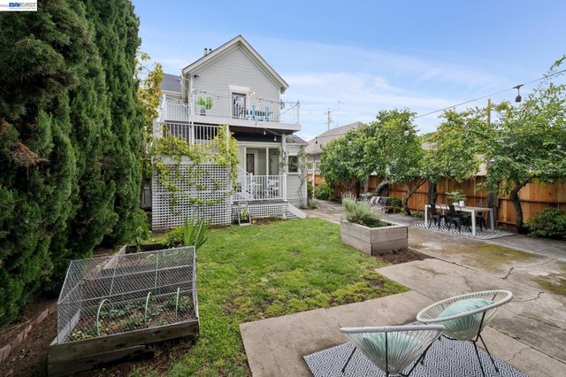 758 ALCATRAZ AVENUE, Oakland, CA 94609