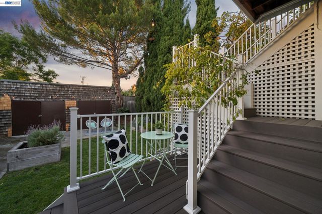 758 ALCATRAZ AVENUE, Oakland, CA 94609