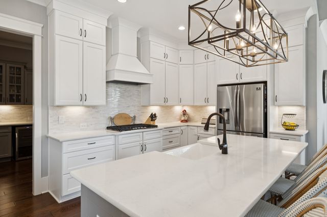 238 Bishops Gate Dr, Franklin, TN 37064