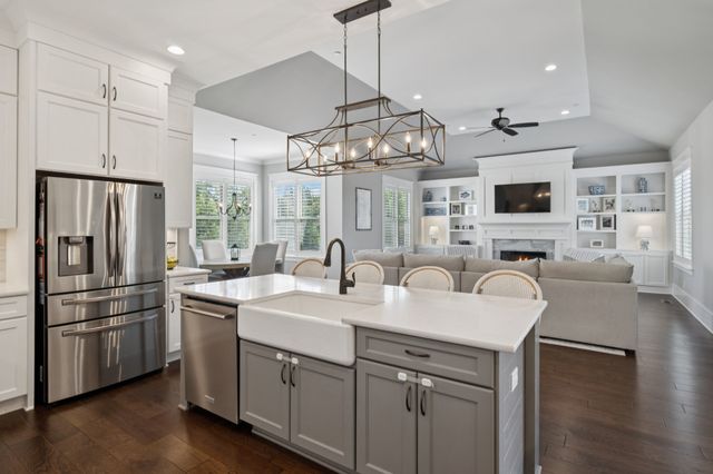 238 Bishops Gate Dr, Franklin, TN 37064