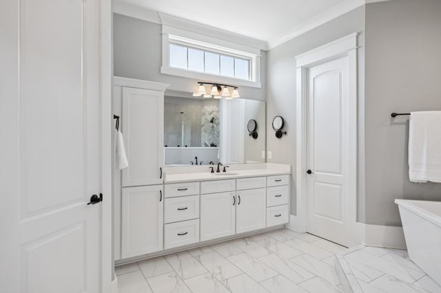 238 Bishops Gate Dr, Franklin, TN 37064