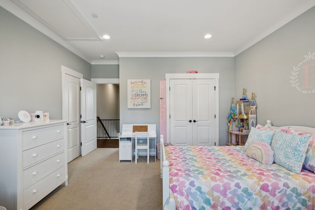 238 Bishops Gate Dr, Franklin, TN 37064