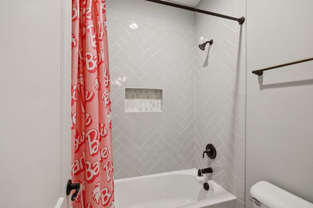 238 Bishops Gate Dr, Franklin, TN 37064